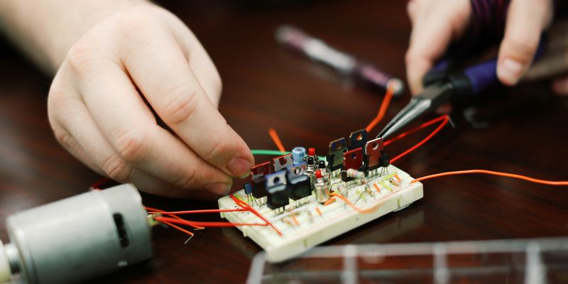 Electrical Engineering 1 31 17 5