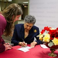 History Speaks 2015 Signing Carlotta