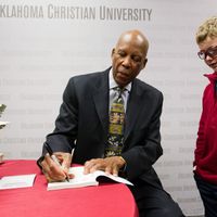 History Speaks 2015 Signing