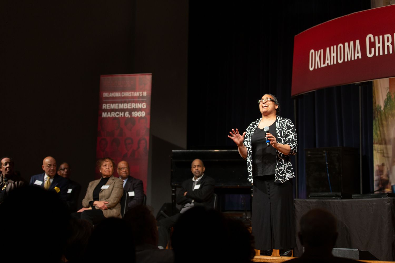 OC 18 03 06 19 00010